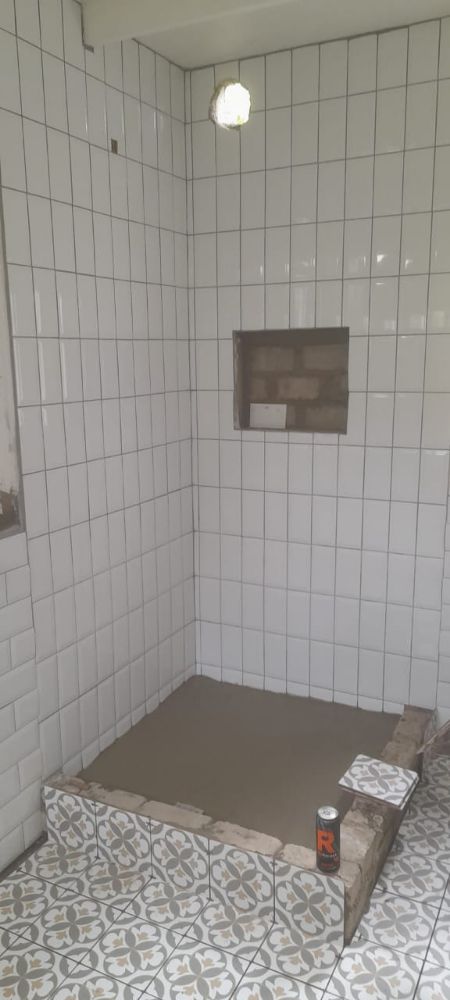 img-20250919-wa01516106211618225403005